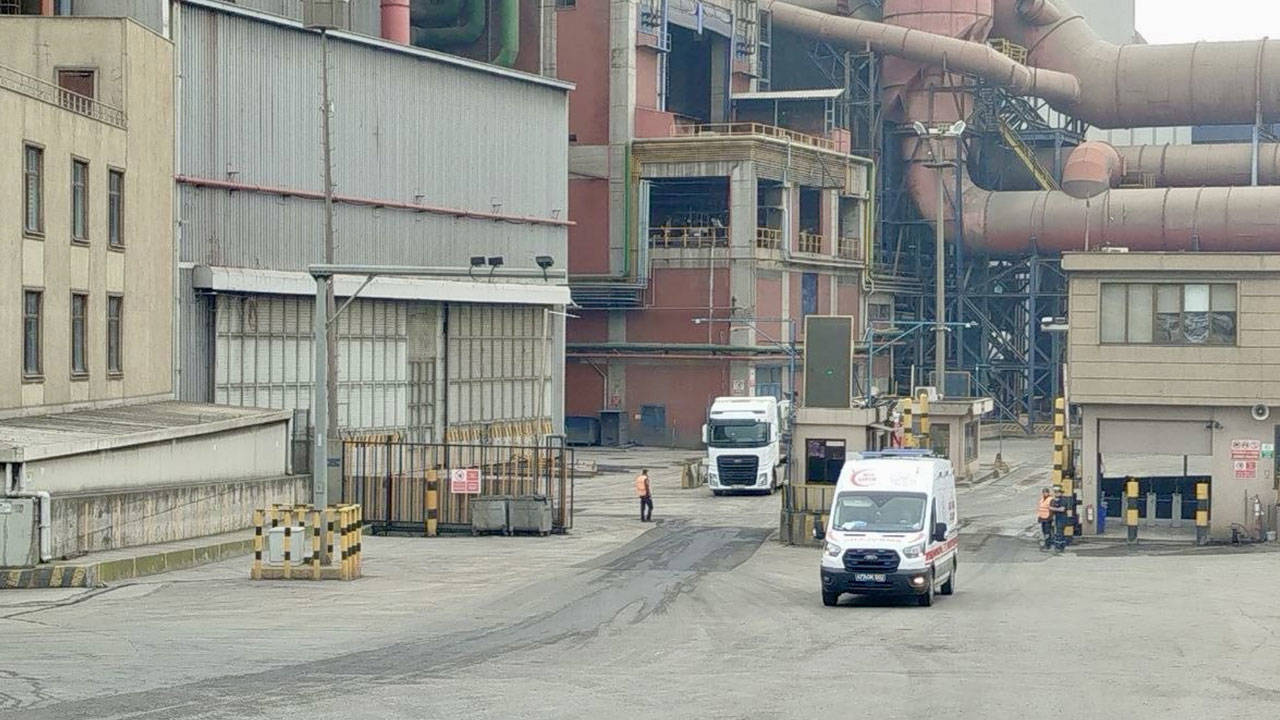 Kocaeli'de Korkutan İş Kazası: 10 Metreden Düşen 4 İşçi Yaralandı